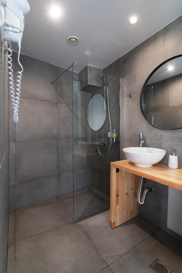 Olvia Suites Aten Exteriör bild