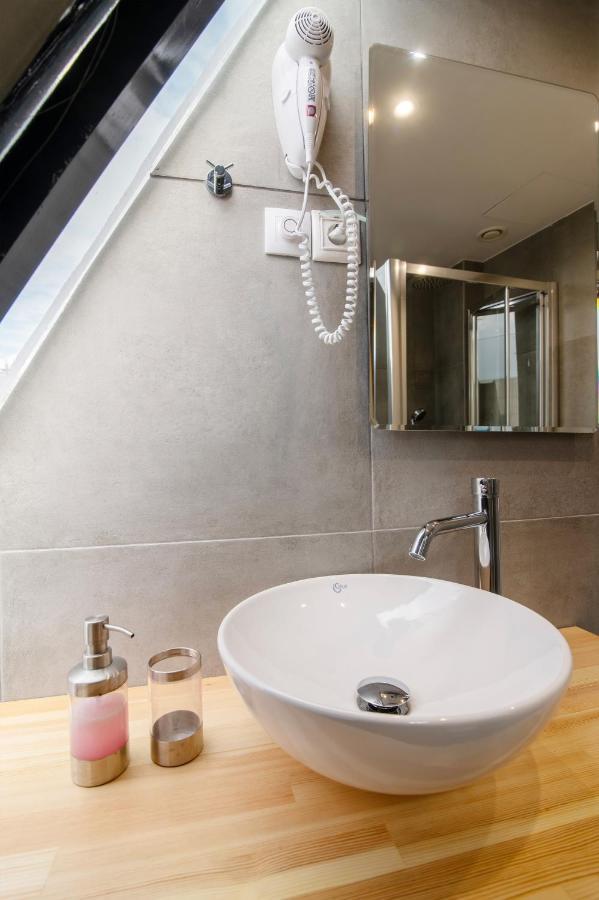 Olvia Suites Aten Exteriör bild