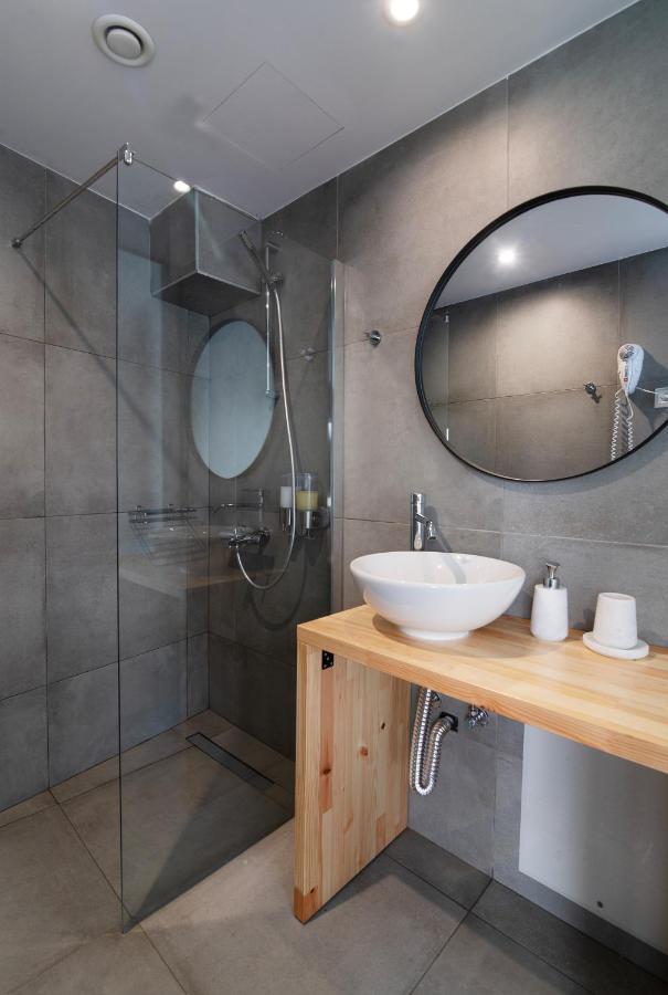 Olvia Suites Aten Exteriör bild